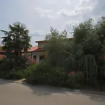 아파트 App For 5 Persons, Big Terrace, 2 Bdr, 299 라벡