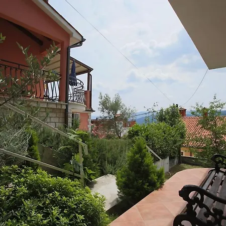 아파트 App For 5 Persons, Big Terrace, 2 Bdr, 299