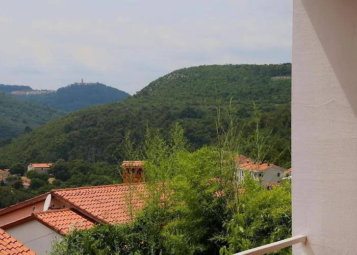 App For 5 Persons, Big Terrace, 2 Bdr, 299 Appartamento Rabac