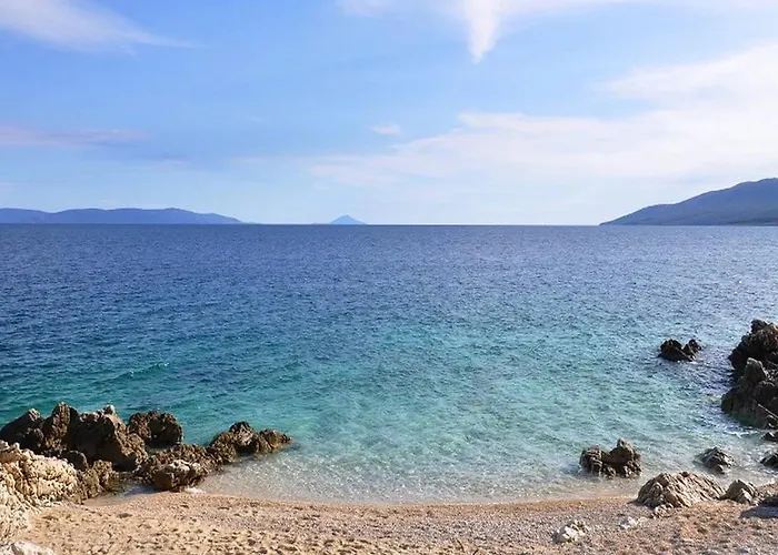 App For 5 Persons, Big Terrace, 2 Bdr, 299 * Rabac