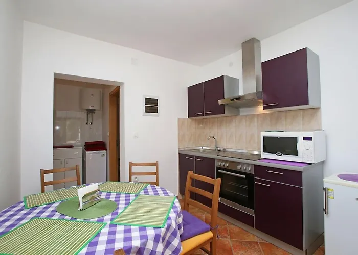 App For 5 Persons, Big Terrace, 2 Bdr, 299 Rabac